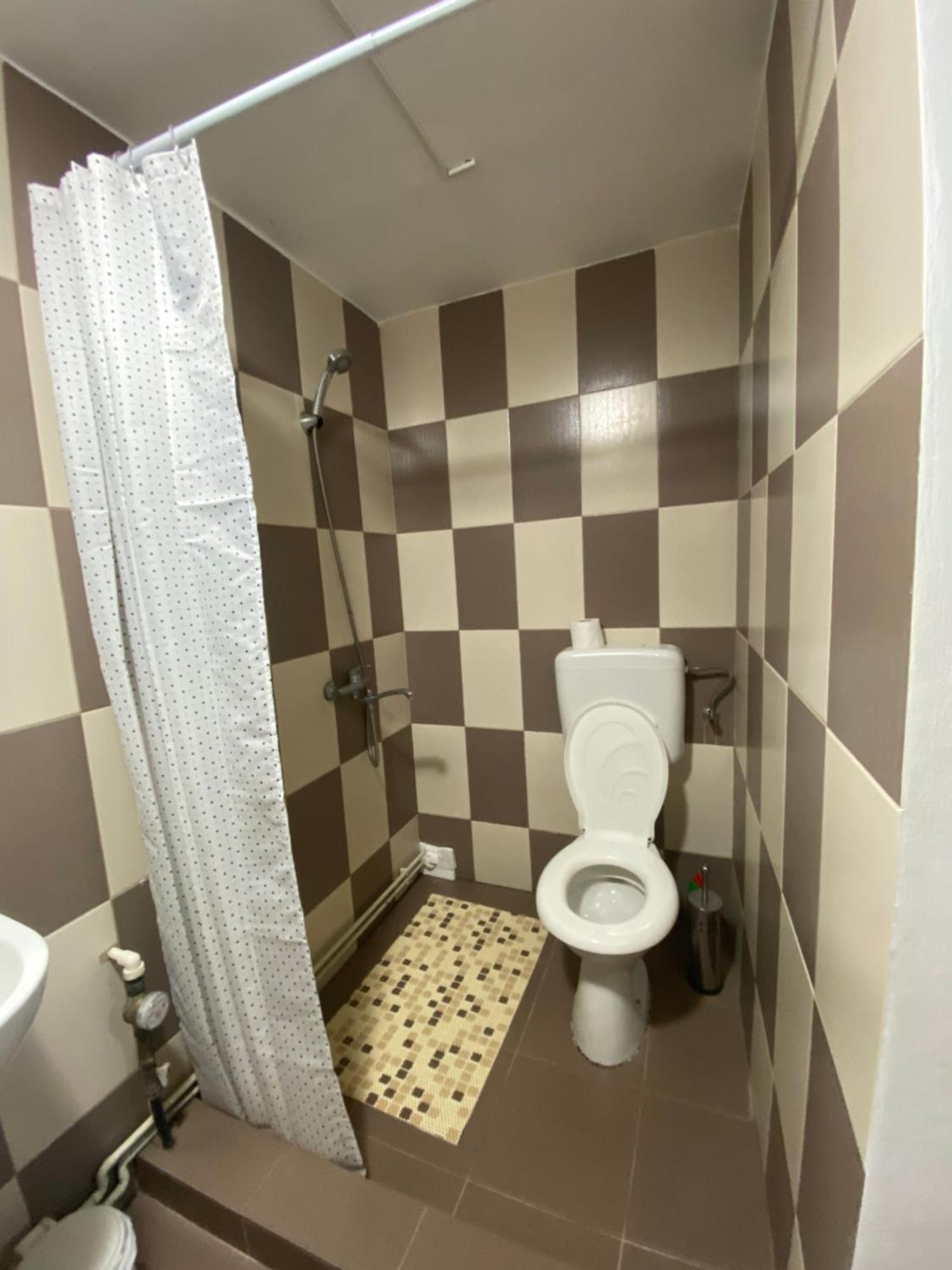 Ardelean Apartment Oradea Ngoại thất bức ảnh
